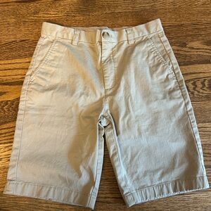 Vineyard vine 8” dress shorts